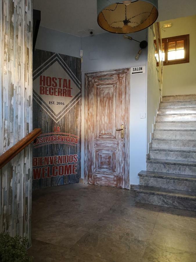 Hostal Becerril ベセリル・デ・ラ・シエラ エクステリア 写真